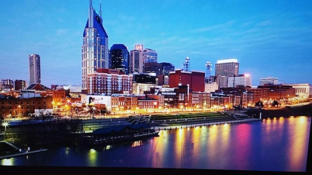 Ferienwohnung Heart Of Downtown/Walk To Broadway & The Action/Bars/Music Venues/Honky Tonks! Nashville Exterior foto